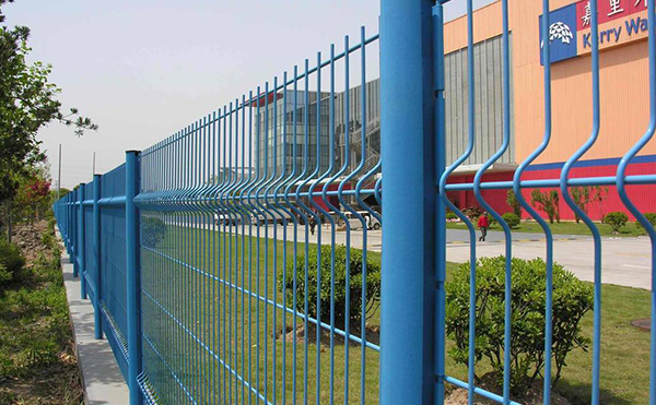 桃型柱護(hù)欄網(wǎng)